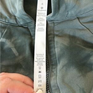 Camo Lulu Lemon jacket size 4